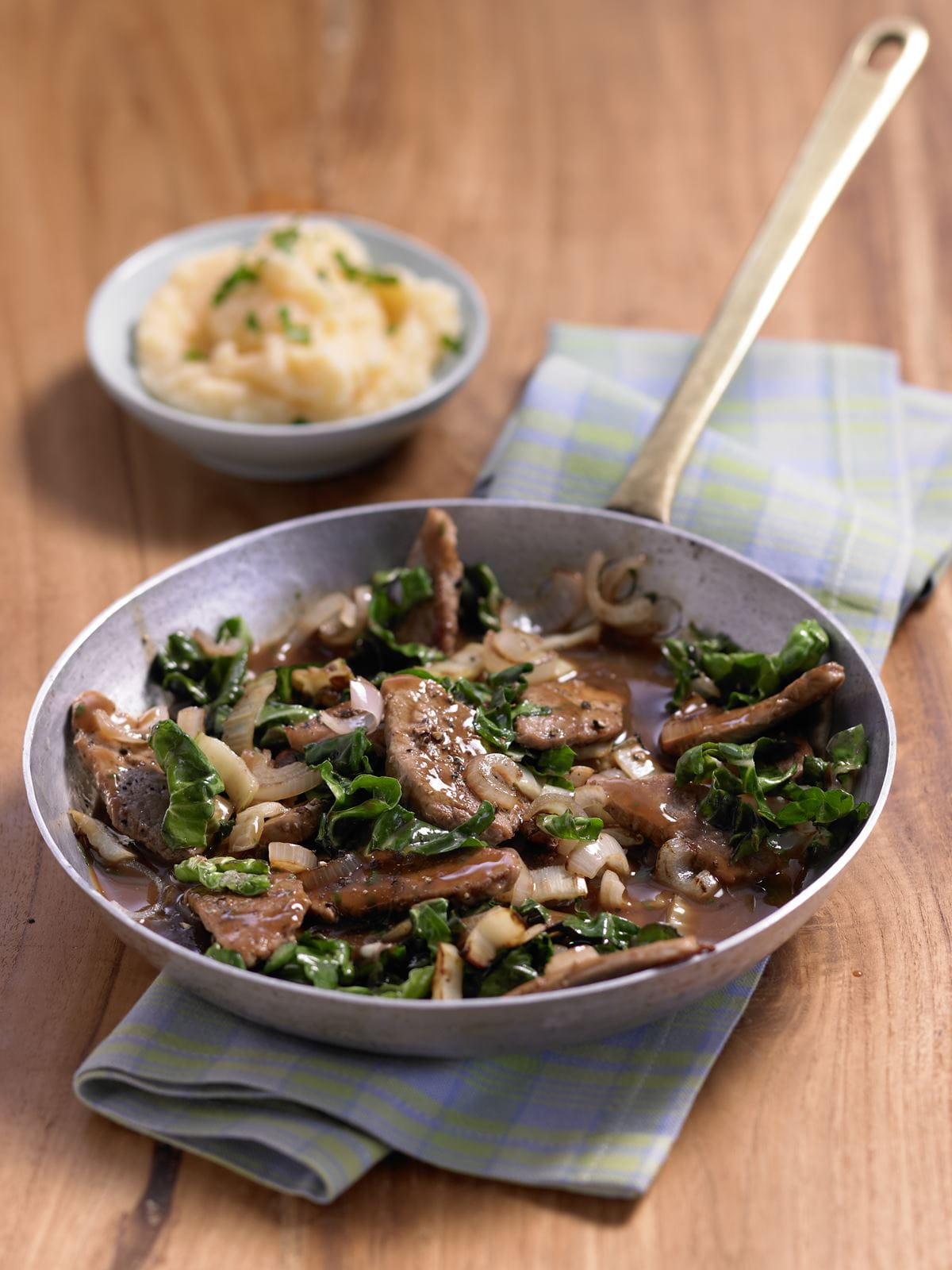 recipe image Geschnetzeltes mit Mangold