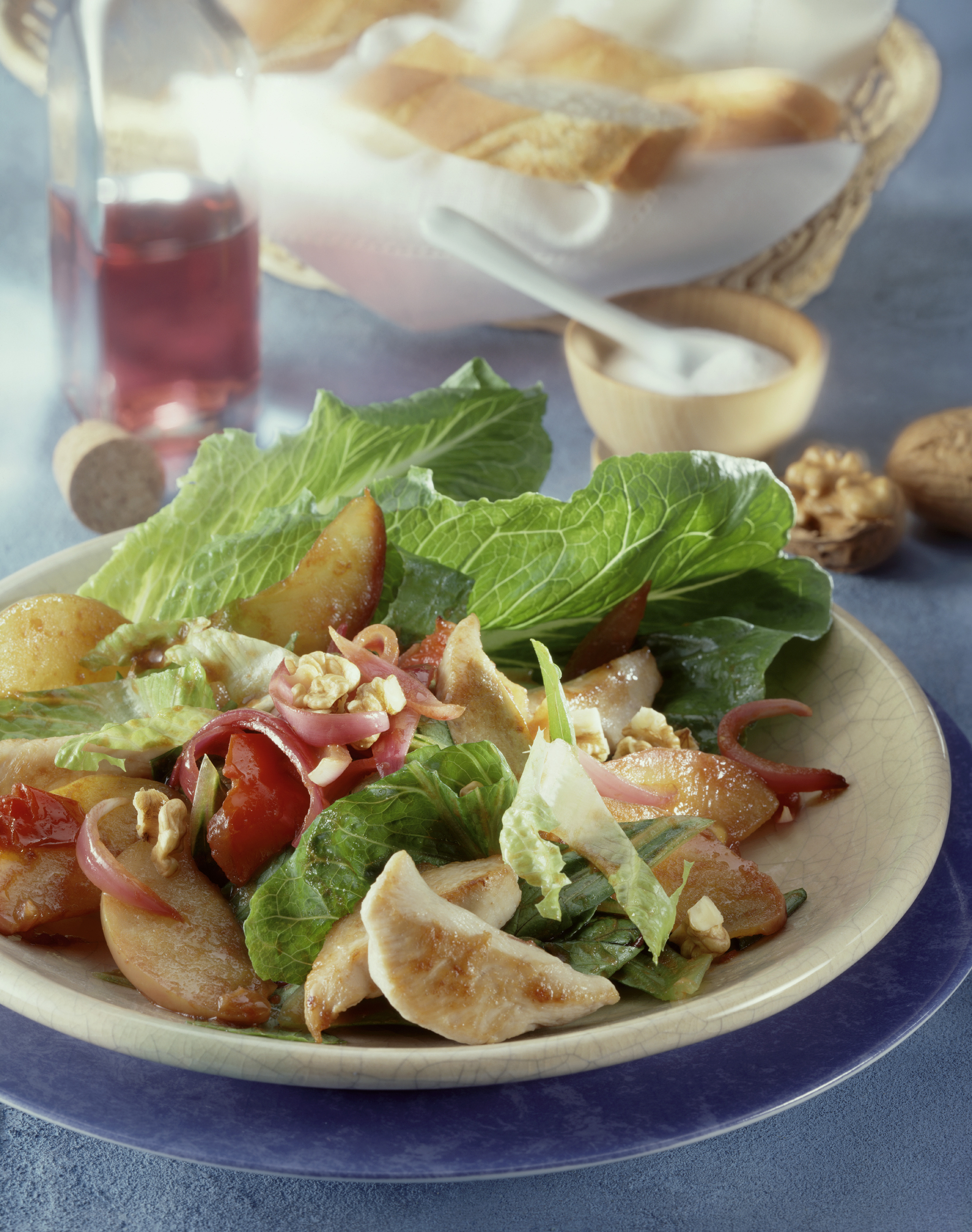 recipe image Lauwarmer Salat mit gebratenen Hähnchenbruststreifen