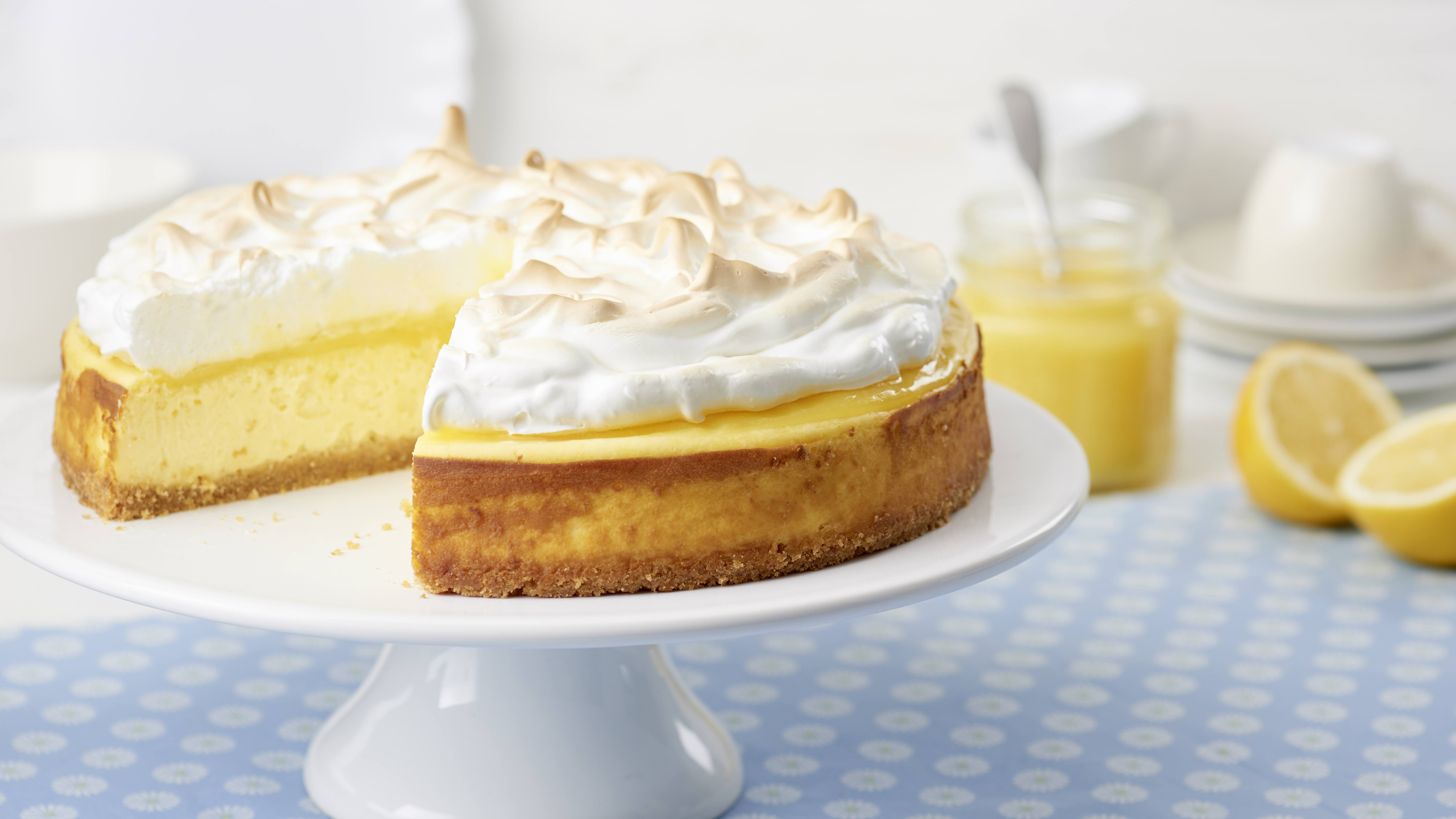 Cheesecake mit Lemon Curd und Baiser