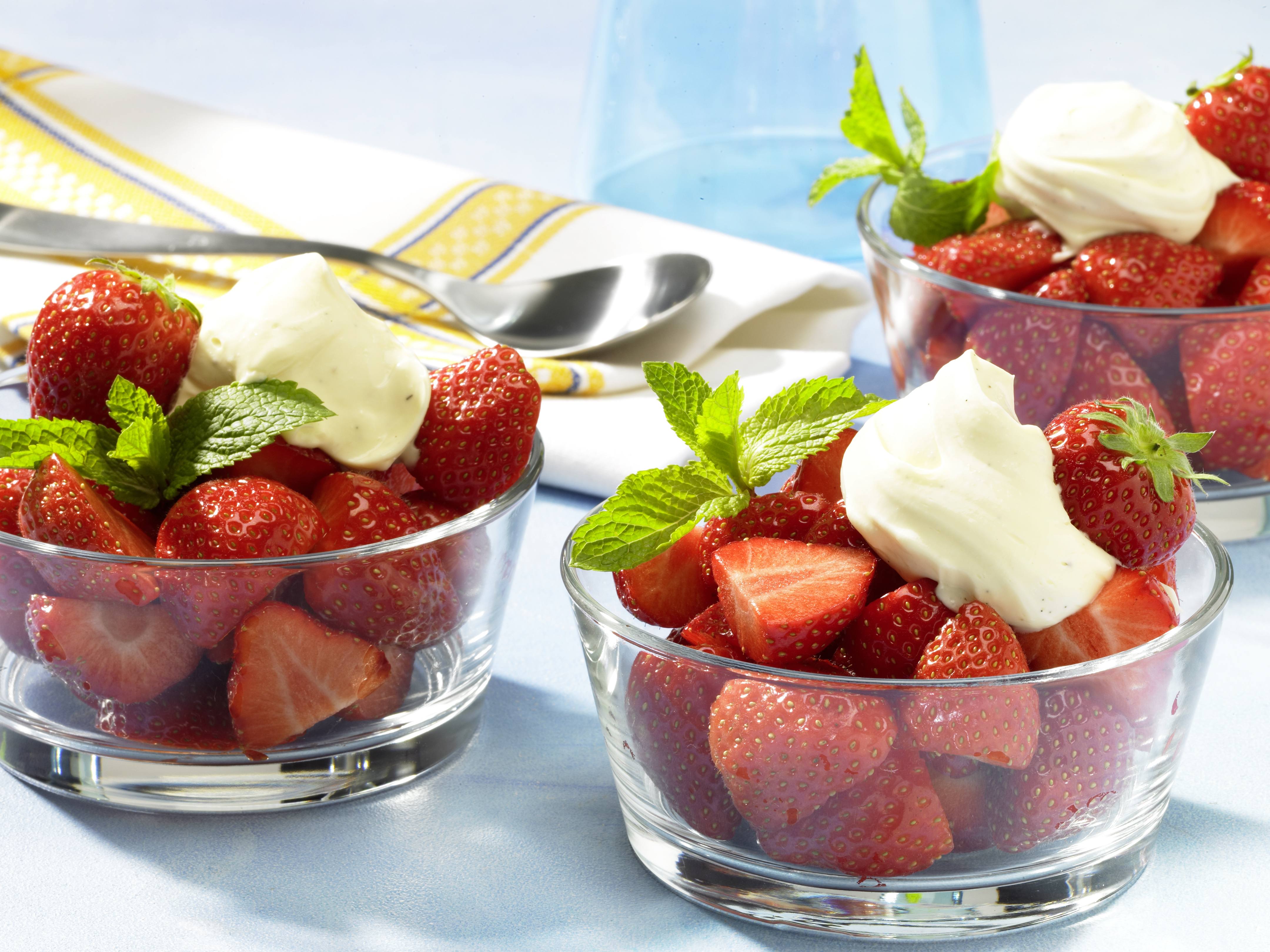 Erdbeeren mit Grand Marnier und Vanillecreme