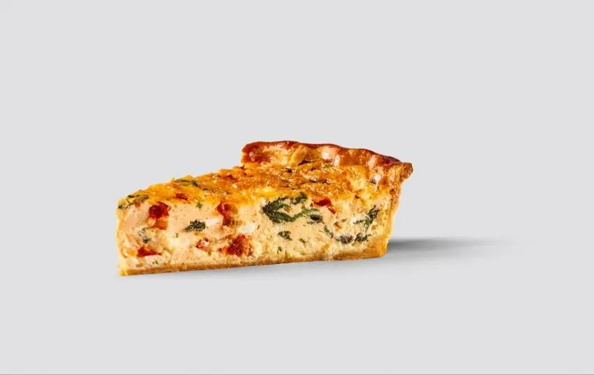 recipe image Quiche s sušenými rajčaty, špenátem a fetou