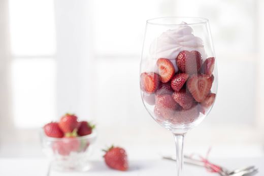 recipe image Aperol-Creme mit Erdbeeren