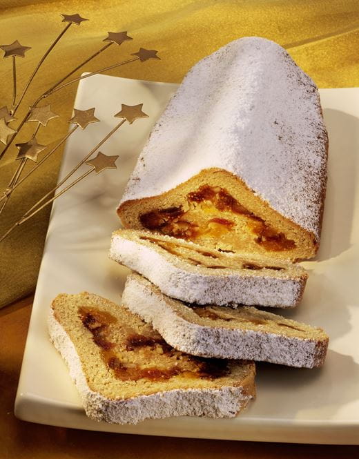 recipe image Früchte-Nuss-Stollen