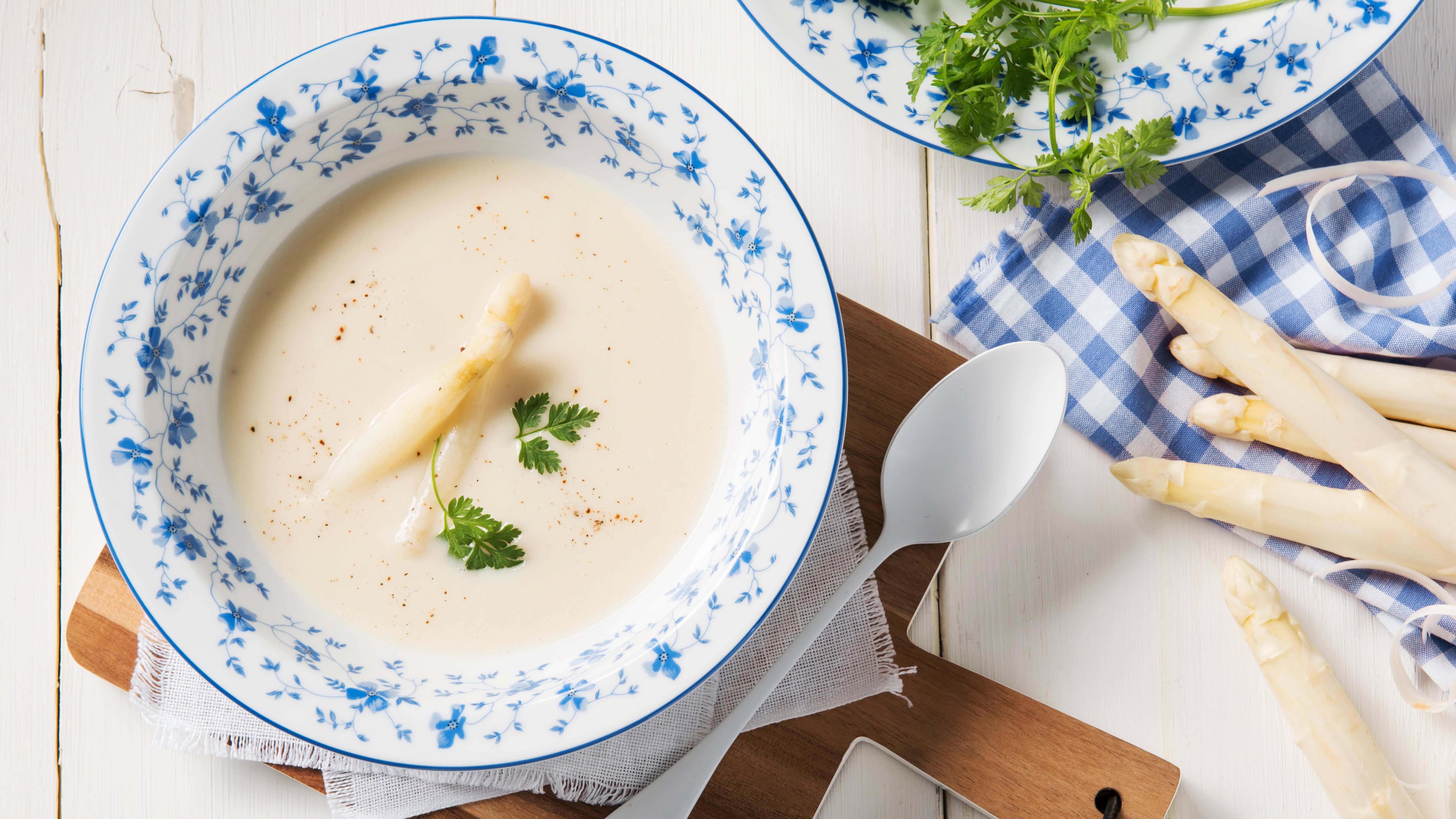 Spargelsuppe