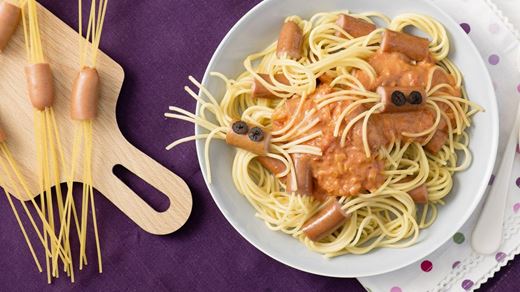 recipe image Spaghetti mit Würstchen