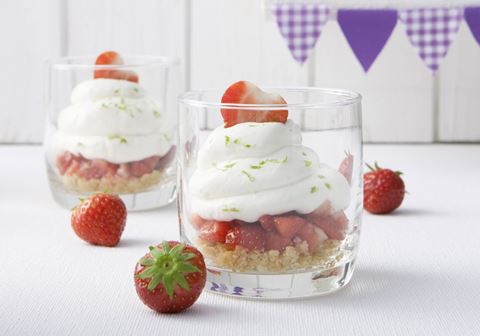 recipe image Erdbeer-Limetten-Käsekuchen im Glas