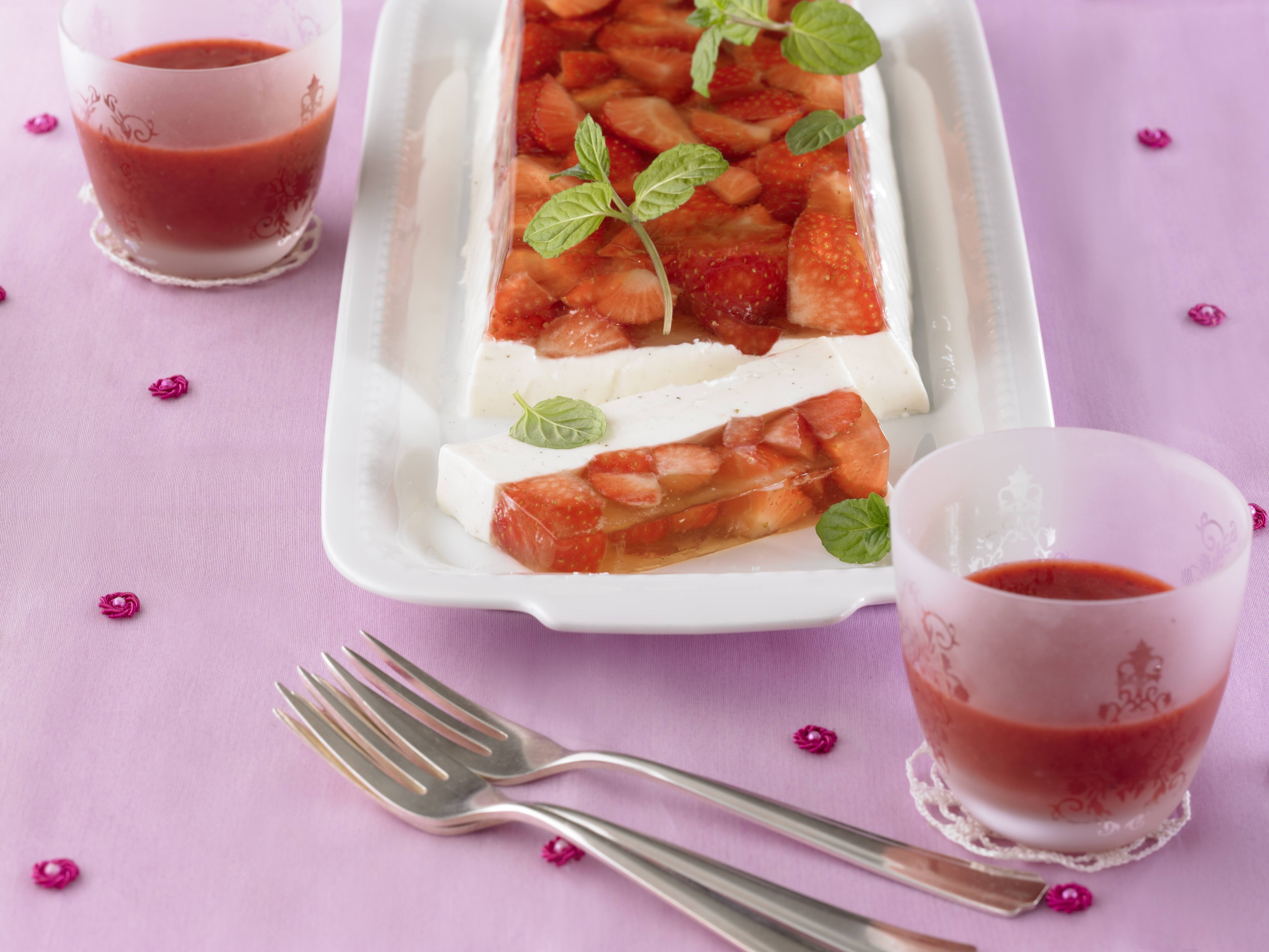 recipe image Erdbeerterrine