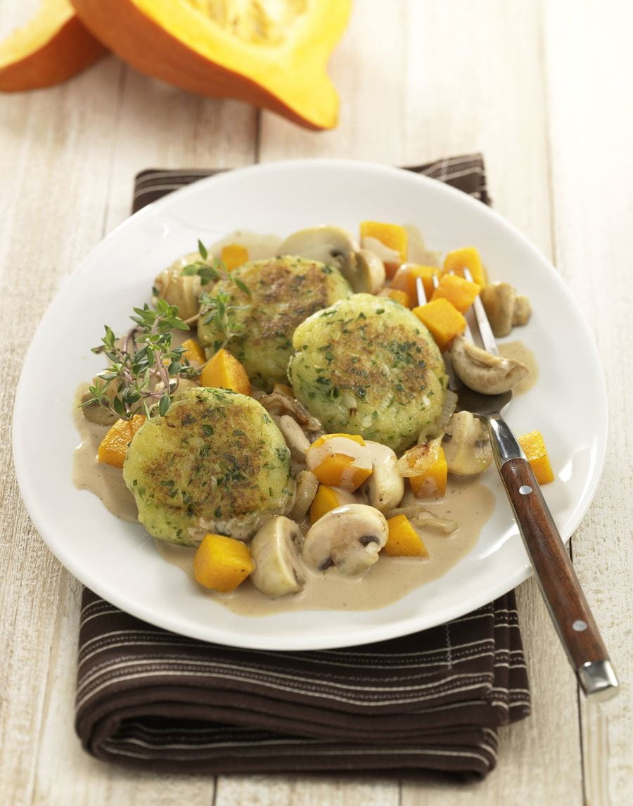 recipe image Kartoffelplätzchen mit Kürbis-Champignon-Gemüse