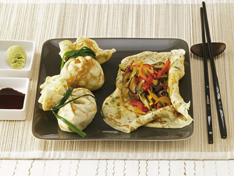 recipe image Kräuterpfannkuchen mit asiatischem Gemüse