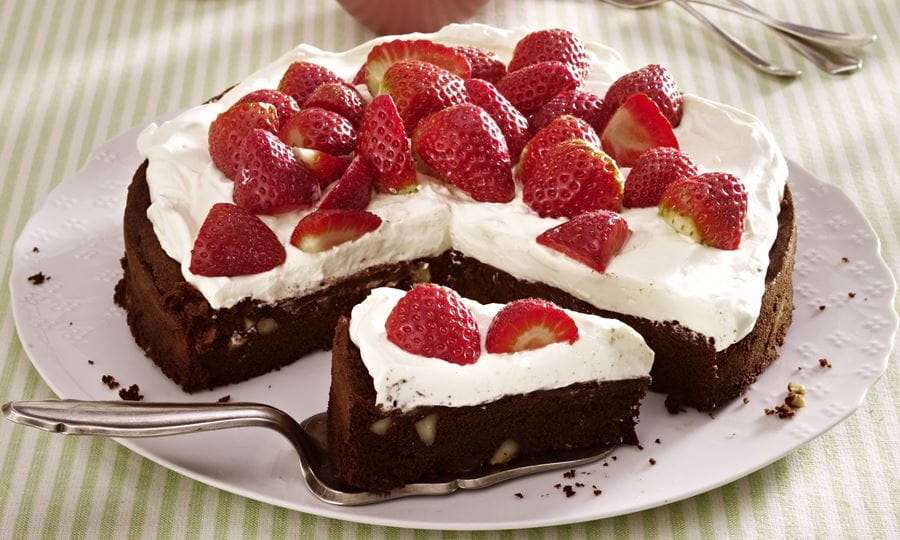 recipe image Erdbeer-Brownie-Torte
