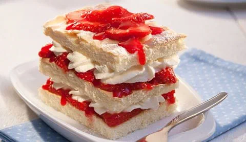 recipe image Erdbeerlasagne