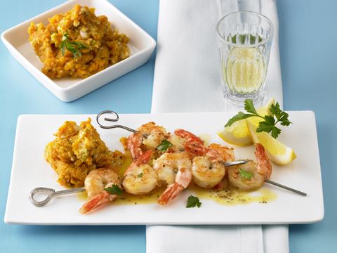 recipe image Scampispieß auf Süßkartoffel-Gemüsepüree