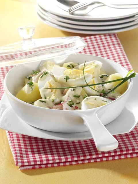 recipe image Eierragout mit Kräuter-Radieschen-Sauce