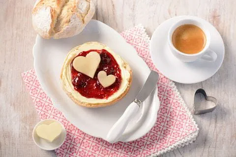 recipe image Kirsche küsst Marzipan