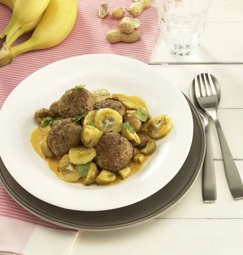 recipe image Hackbällchen in Currysoße