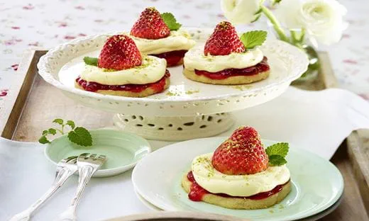 recipe image Erdbeer-Shortcakes