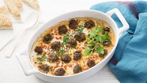 recipe image Hackbällchen in Joghurtsoße