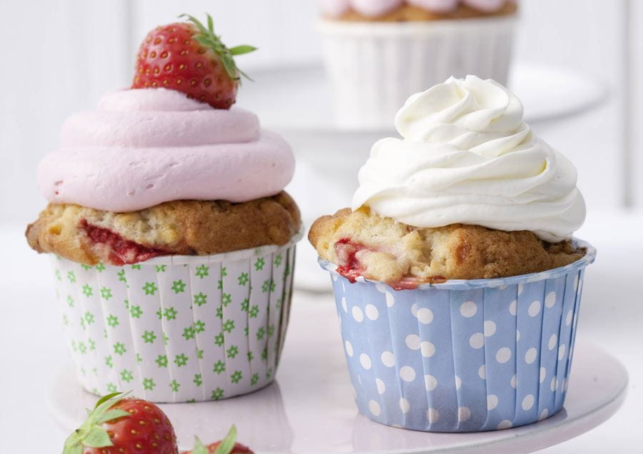 recipe image Erdbeer-Cupcakes