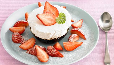 recipe image Espresso-Gelee mit Erdbeeren