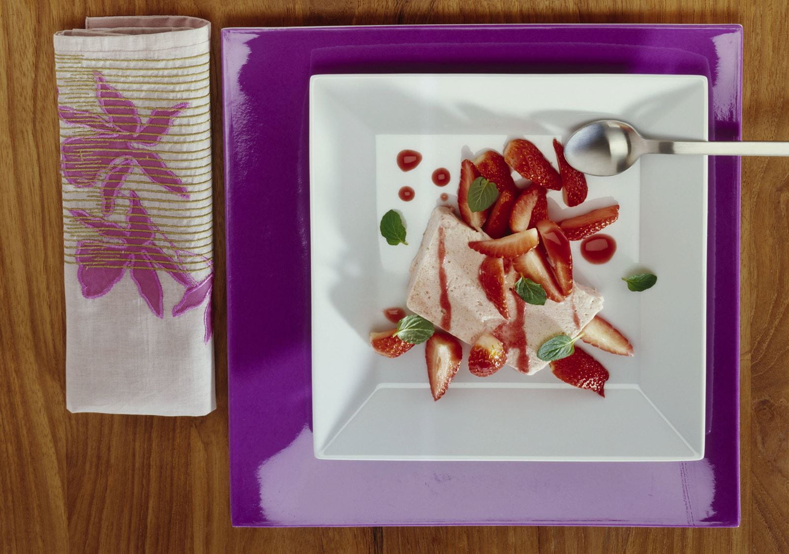 recipe image Erdbeerparfait