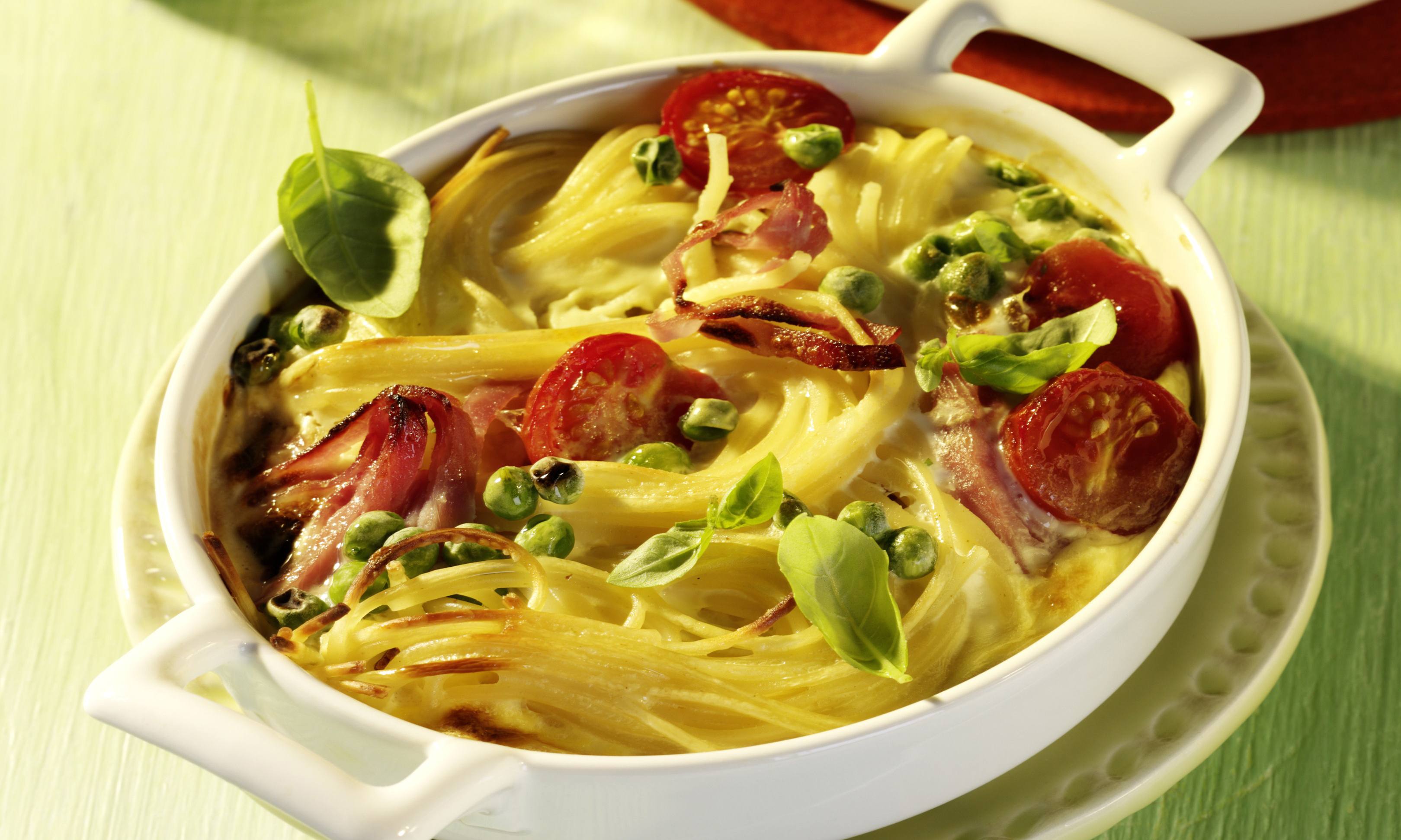 recipe image Spaghetti-Auflauf mit Kochschinken und Erbsen