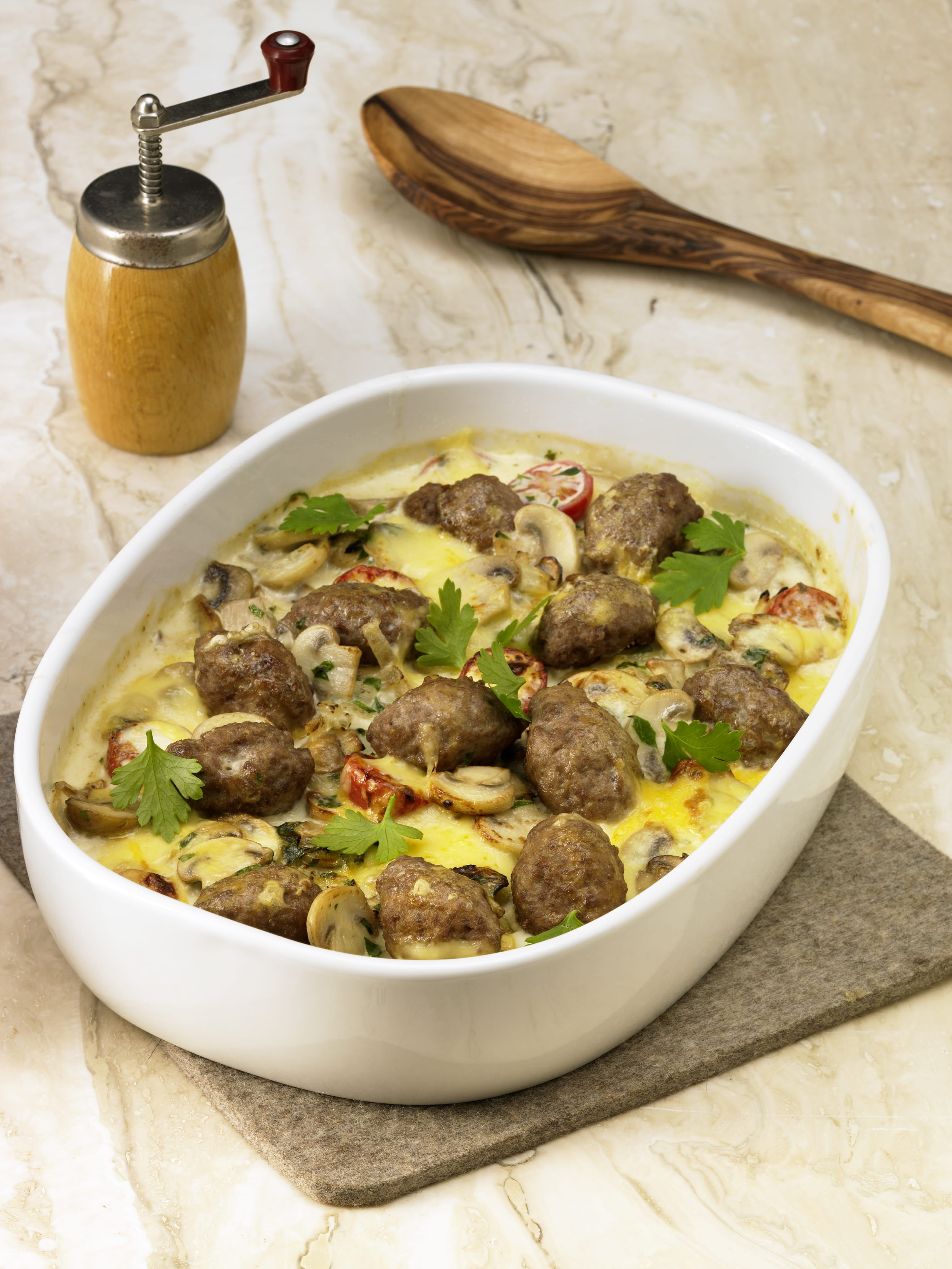 Kartoffel-Hackbällchen-Auflauf | Rama Kartoffel-Hackbällchen-Auflauf | Rama