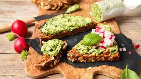 recipe image Vegane Kräuterbutter