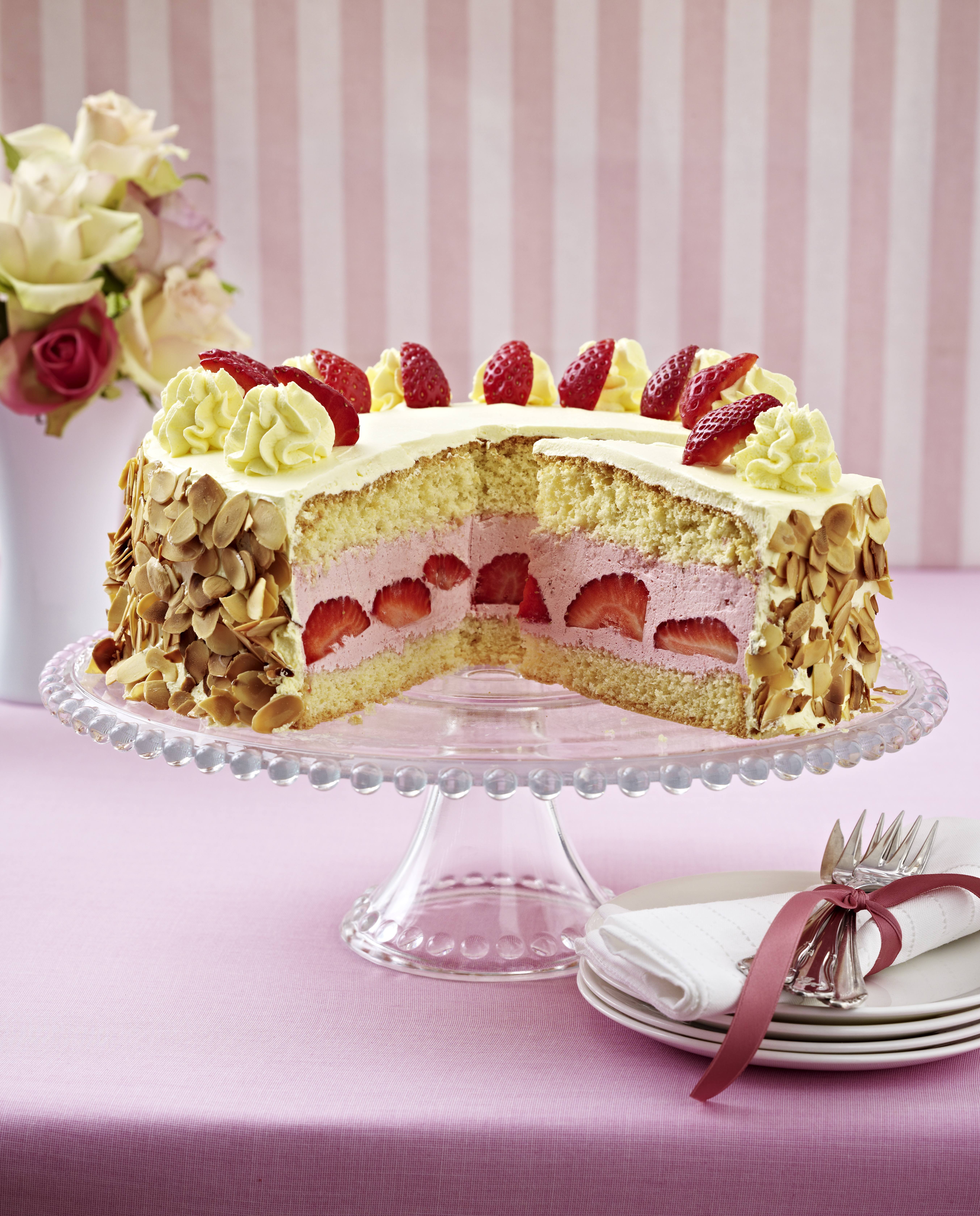 Erdbeer-Vanille-Torte | Rama
