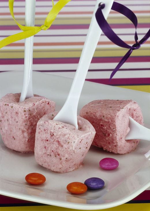 recipe image Erdbeereis am Stiel