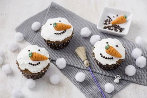 recipe image Schneemann Cupcakes