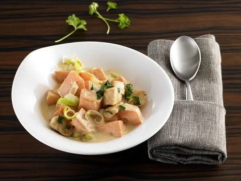 recipe image Kürbisgulasch mit Hähnchenbrust