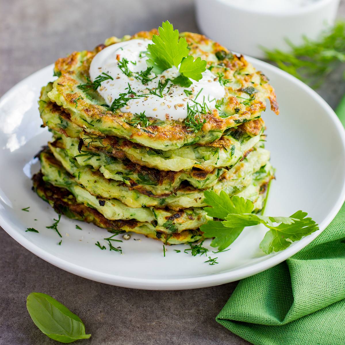 recipe image Zöldfűszeres Csicsókalepény