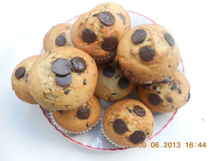 recipe image Briose cu ciocolata si stafide