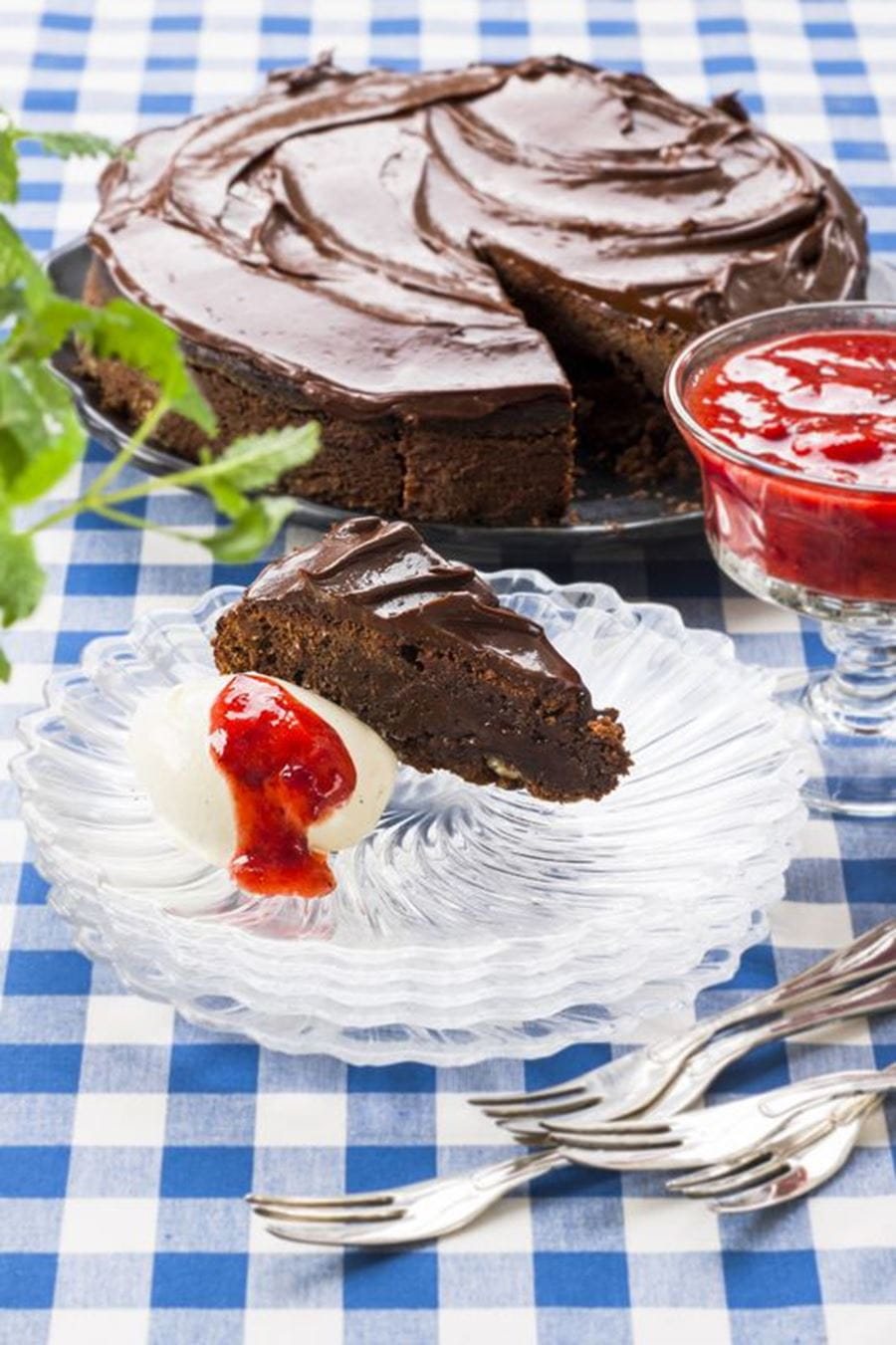 recipe image Tort de ciocolata cu alune