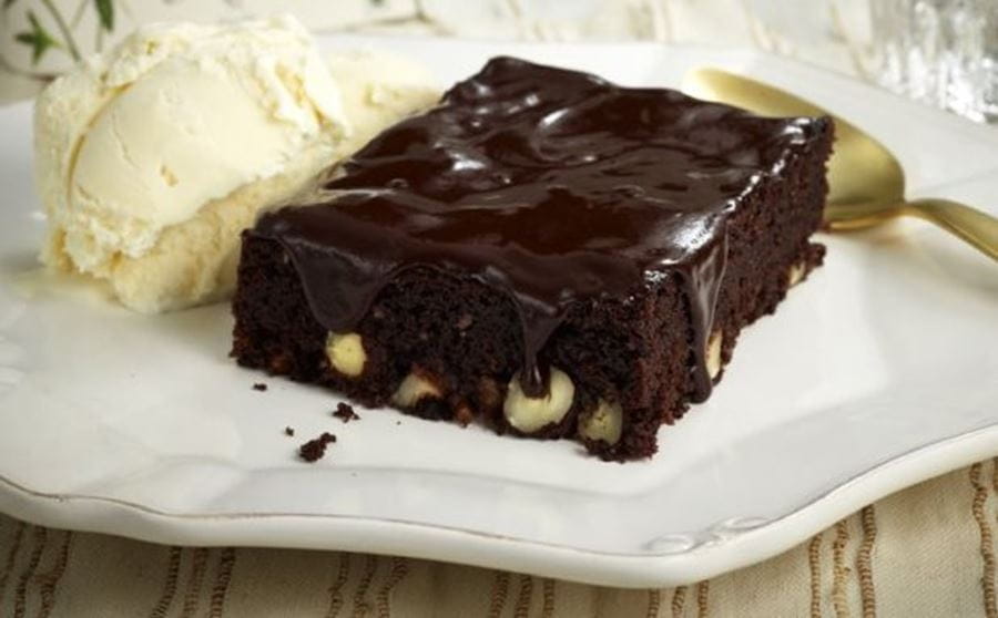 recipe image Negresa glazurata cu ciocolata