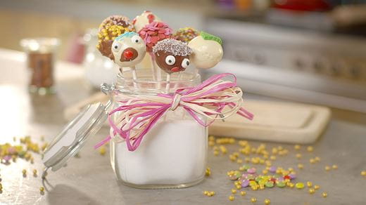recipe image Cake pops colorate