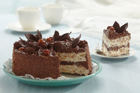 recipe image Tort cu ciocolata si alune de padure