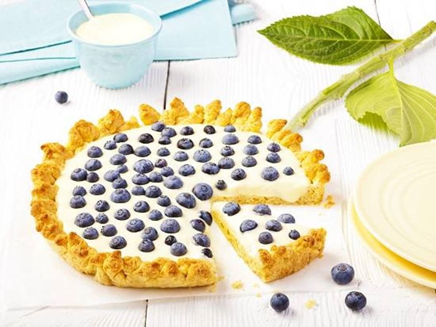 recipe image Pita v obliki sončnice z borovnicami