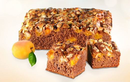  Marelična jogurtova torta